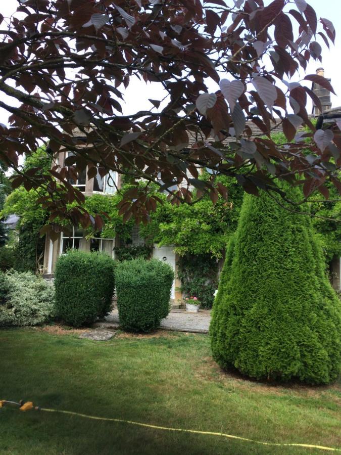 Great Longstone The Hollow Bed And Breakfast מראה חיצוני תמונה