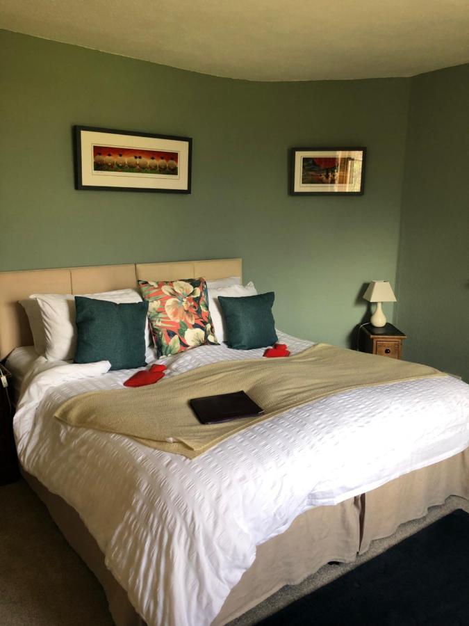 Great Longstone The Hollow Bed And Breakfast מראה חיצוני תמונה